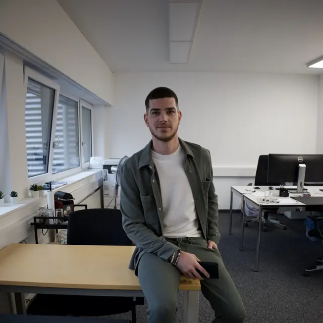 David Giannarelli dans les locaux de Gianna Sàrl